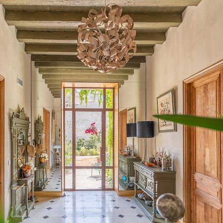 Le Jardin Des Cordeliers Bed & Breakfast Tarascon Dış mekan fotoğraf