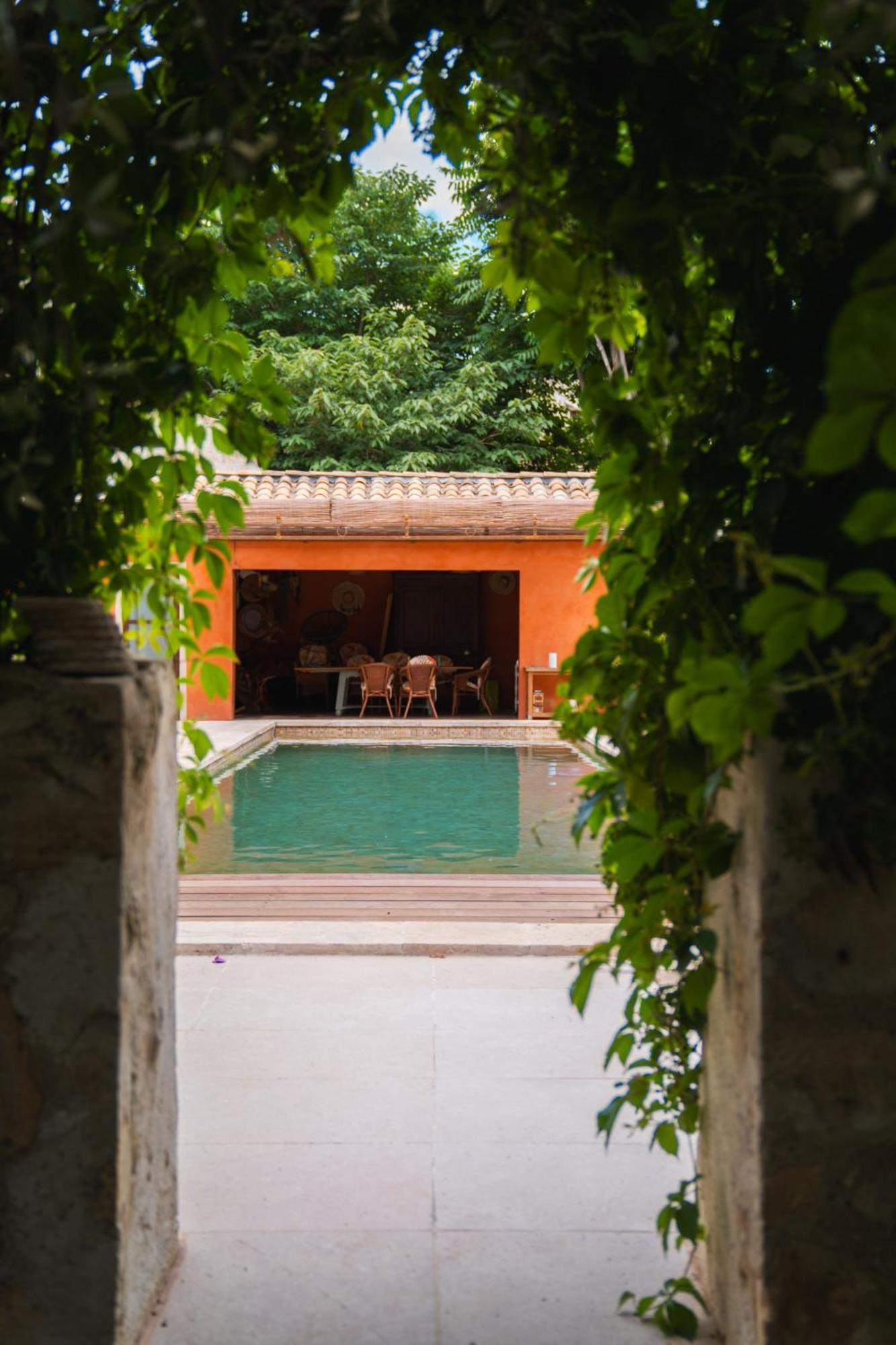 Le Jardin Des Cordeliers Bed & Breakfast Tarascon Dış mekan fotoğraf